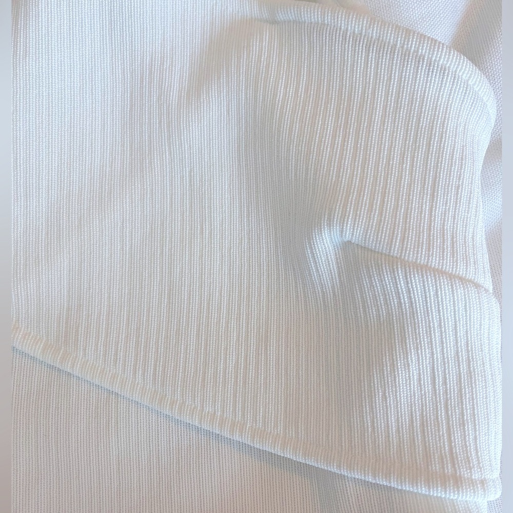 H&M White Ribbed Tank Top with Open Back - Picture 4 of 4